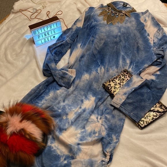𝅺BEAUTIFUL Blue Tie Dye Dress.   🎉HP 7/11🎉 - Picture 6 of 12